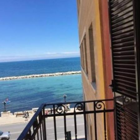 Mariantomare Casa Vacanze Monolocale Lungomare Bari Kültér fotó