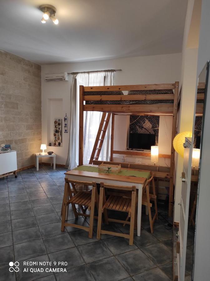 Mariantomare Casa Vacanze Monolocale Lungomare Bari Kültér fotó